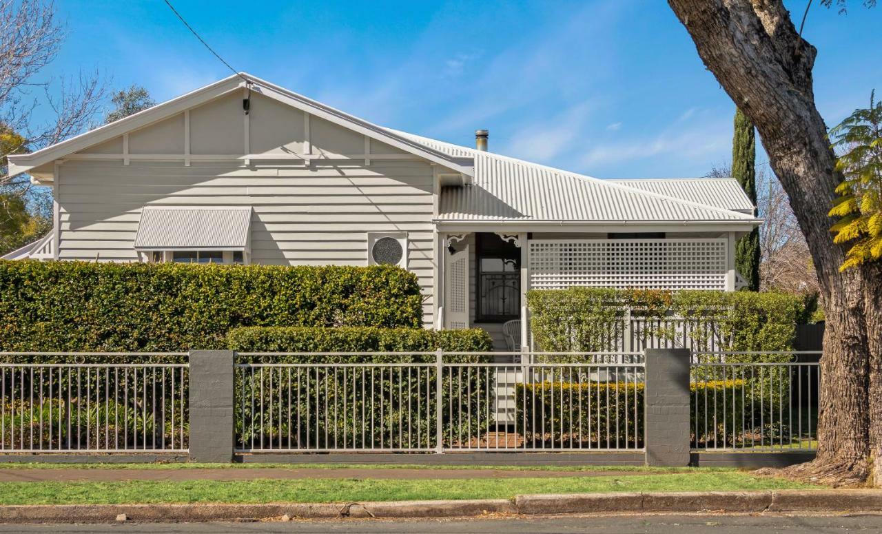 Frangipani House Villa Toowoomba Exteriör bild